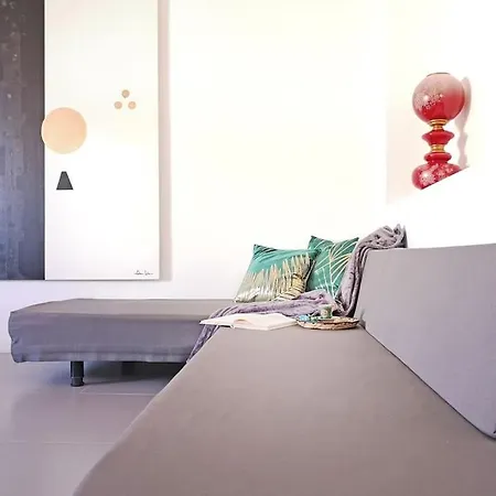 Art Gallery With Terrace Olbia