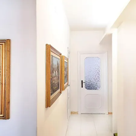 Apartament Art Gallery With Terrace